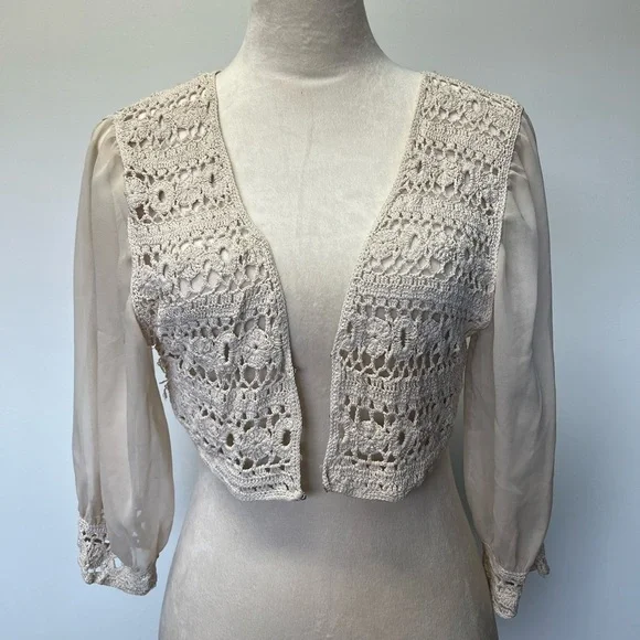 Crochet Sheer Cream Cover Up Women’s Size Medium - Picture 5 of 8